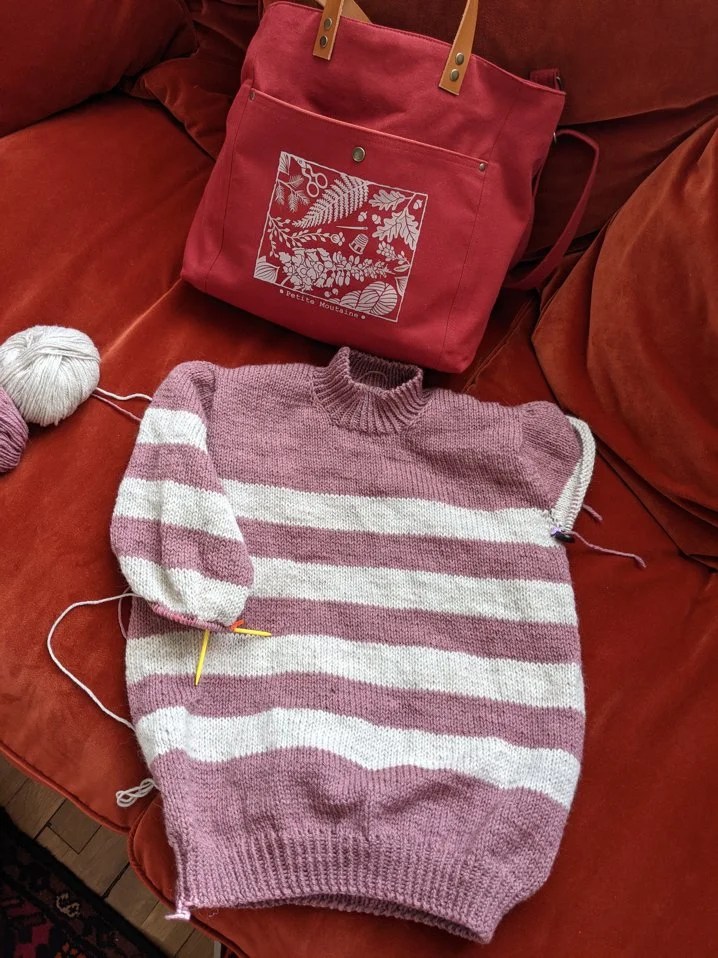  Mon beau sac à tricot offert par Annouchka vient de chez  Petite Moutaine , il est magnifique ! 