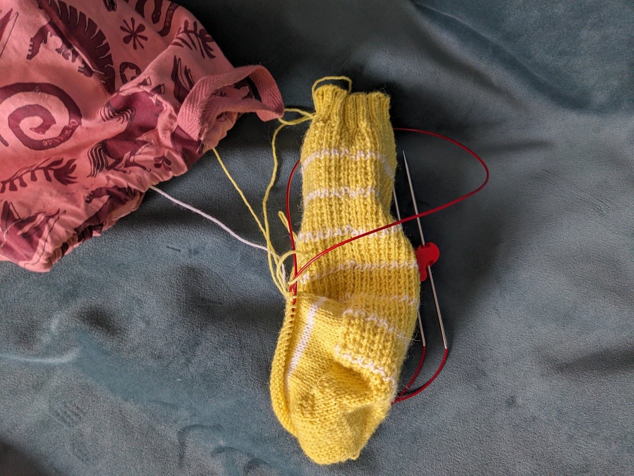  Du coup la seconde chaussette d’Arnaud a pris la seconde place du classement et stagne un peu… 