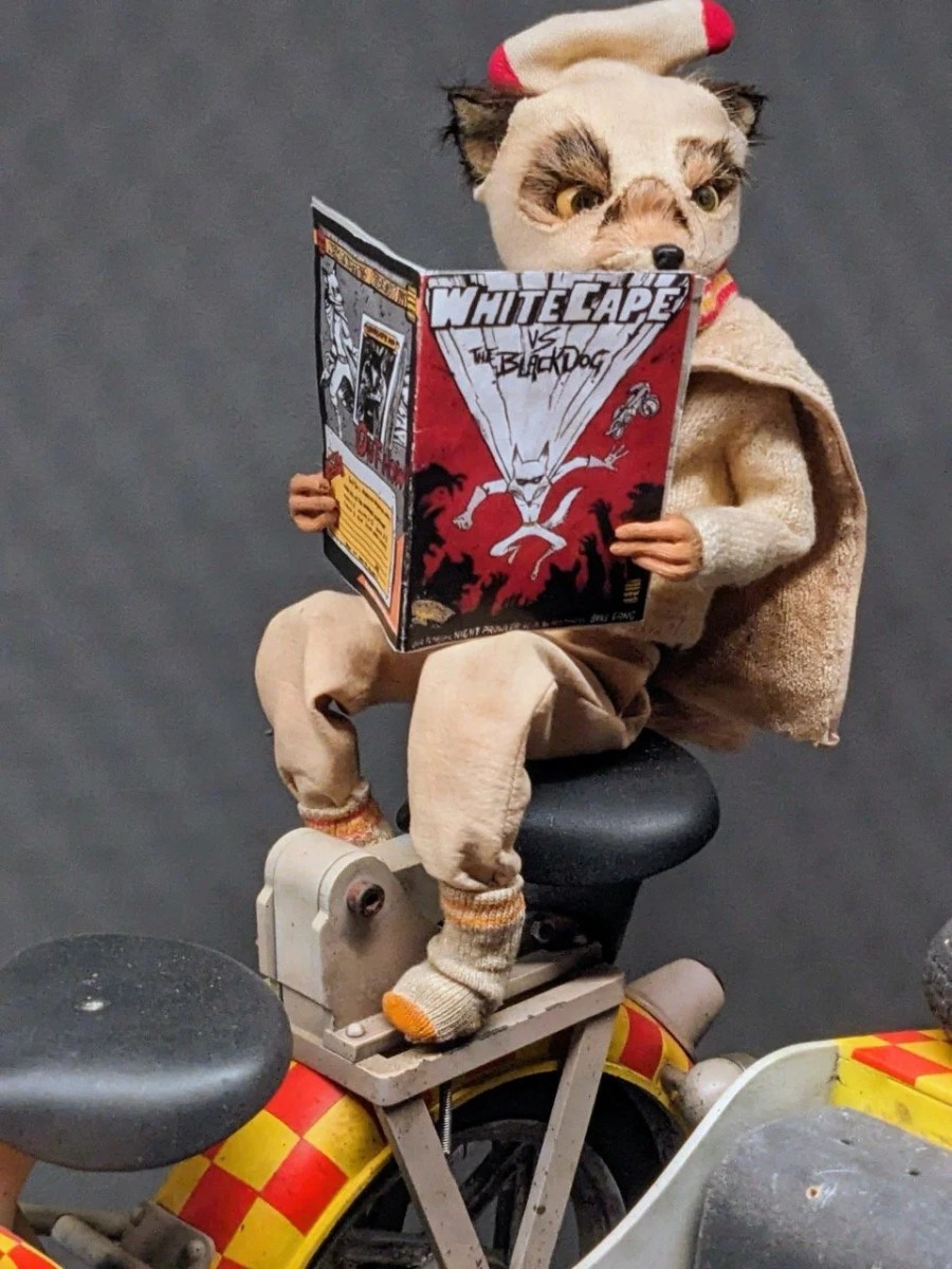 Encore du détricotage, du rangement de bureau et une belle&nbsp;expo